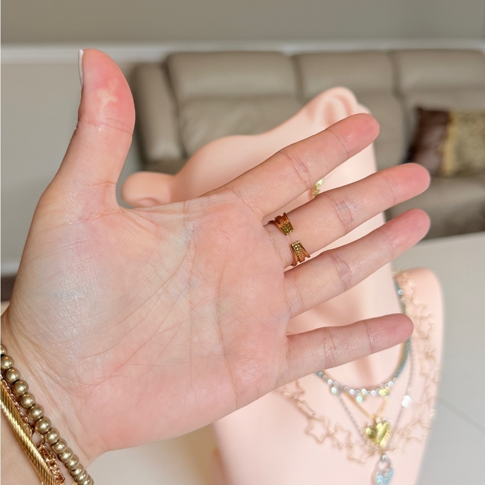 Gold Clover Flower Ring with Black Enamel Accent - Picture 3 of 9